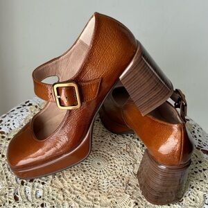 Elegant Tan Leather Platform Heels